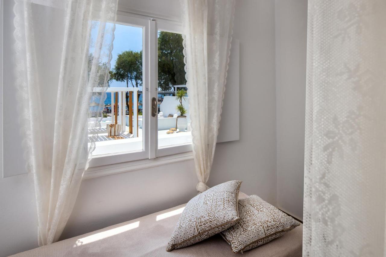 Sol Mare Salis Apartment Kamari  Exterior photo