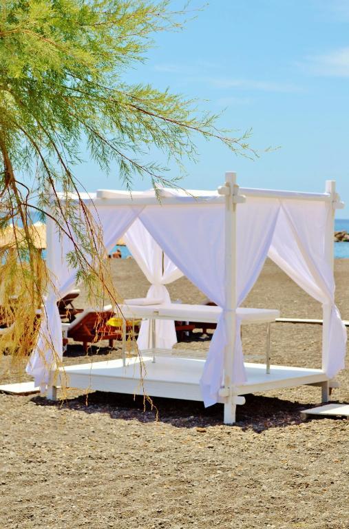 Sol Mare Salis Apartment Kamari  Exterior photo