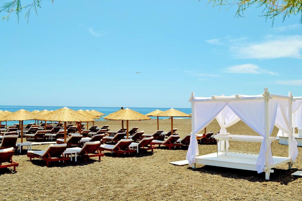 Sol Mare Salis Apartment Kamari  Exterior photo