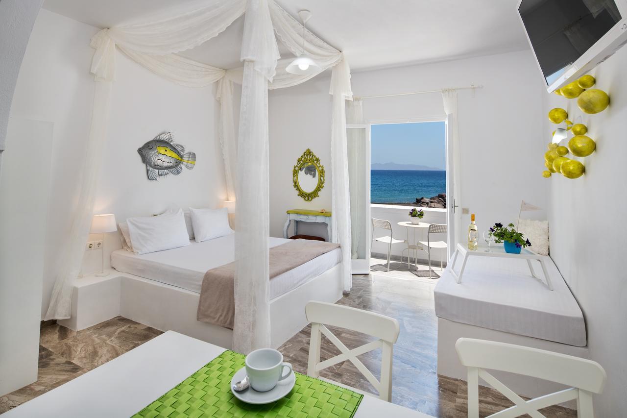 Sol Mare Salis Apartment Kamari  Exterior photo